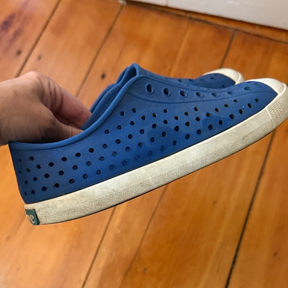 Native shoes - Picture 3 of 6